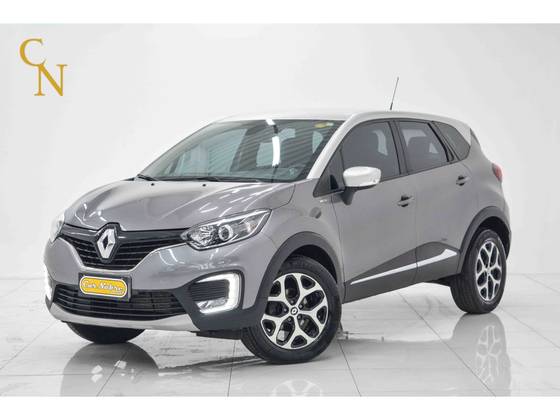 RENAULT CAPTUR 1.6 16V SCE FLEX BOSE X-TRONIC RENAULT CAPTUR 1.6 16V SCE FLEX BOSE X-TRONIC